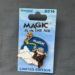 DLR UP CARL- MAGIC is in the AIR 2016 SERIES LE Pin